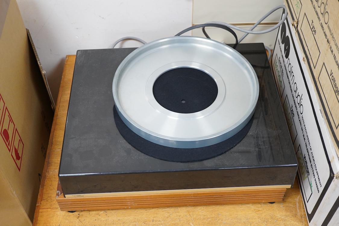 A Linn Sondek LP12 hi-fi transcription turntable record player, serial number 26201